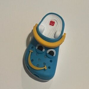 2024 Mcdonalds Happy Meal Toy #6 Blue Croc Keychain